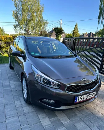 kia ceed świętokrzyskie Kia Ceed cena 30000 przebieg: 159000, rok produkcji 2012 z Bieruń